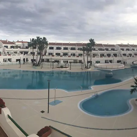 Marys Place طوستا ديل سيلونثيو