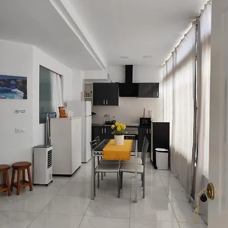 Marys Place Apartman *