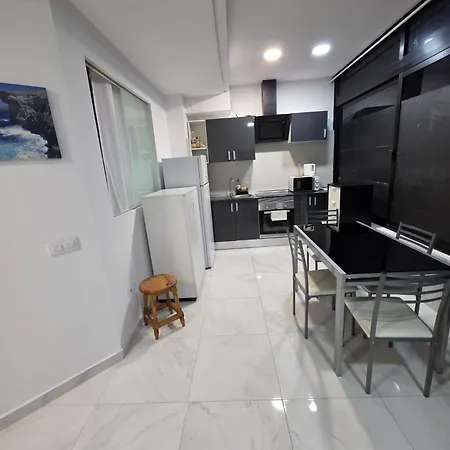 Marys Place * طوستا ديل سيلونثيو